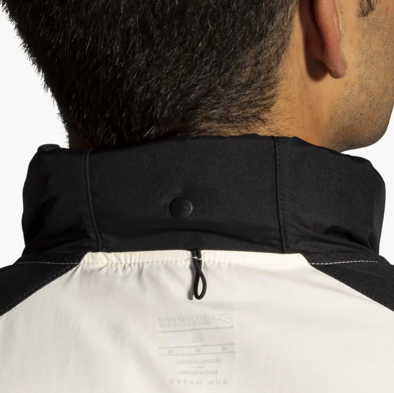 Brooks Run Visible Men’s Jacket 2.0 - Image 5