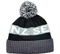 Sealskinz Waterproof Cold Weather Bobble Hat Heacham - Image 3